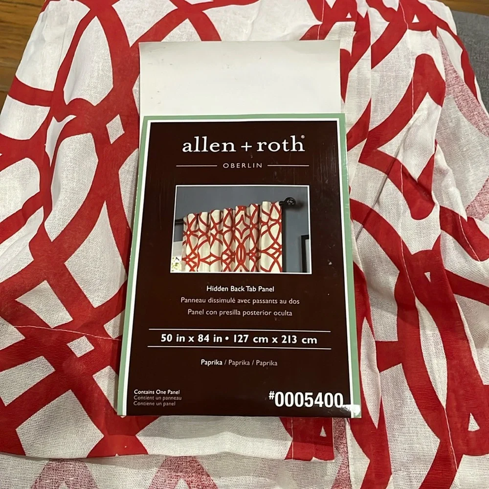Allen Roth Set of 2 Curtain 50”x 84” in Cream Paprika Color